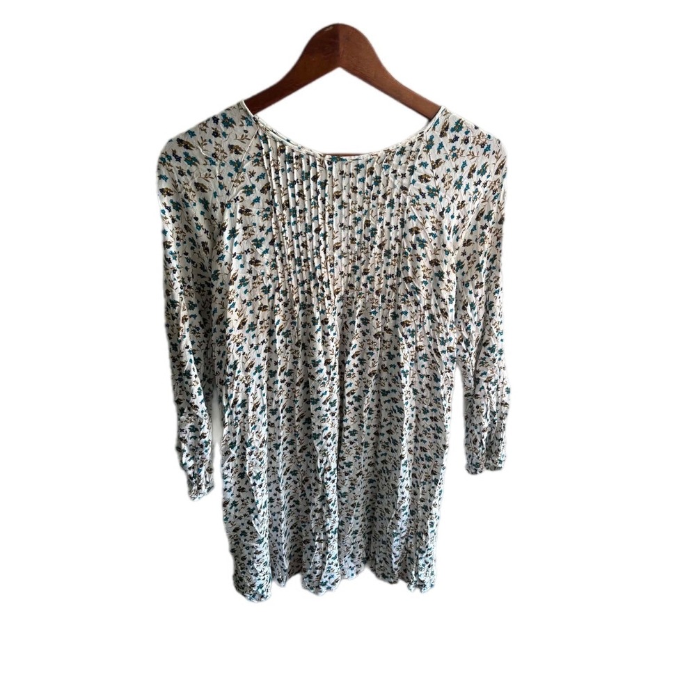 Old Navy Cold‎ Shoulder Top Womens Large White Floral Excellent Pleated Blouse